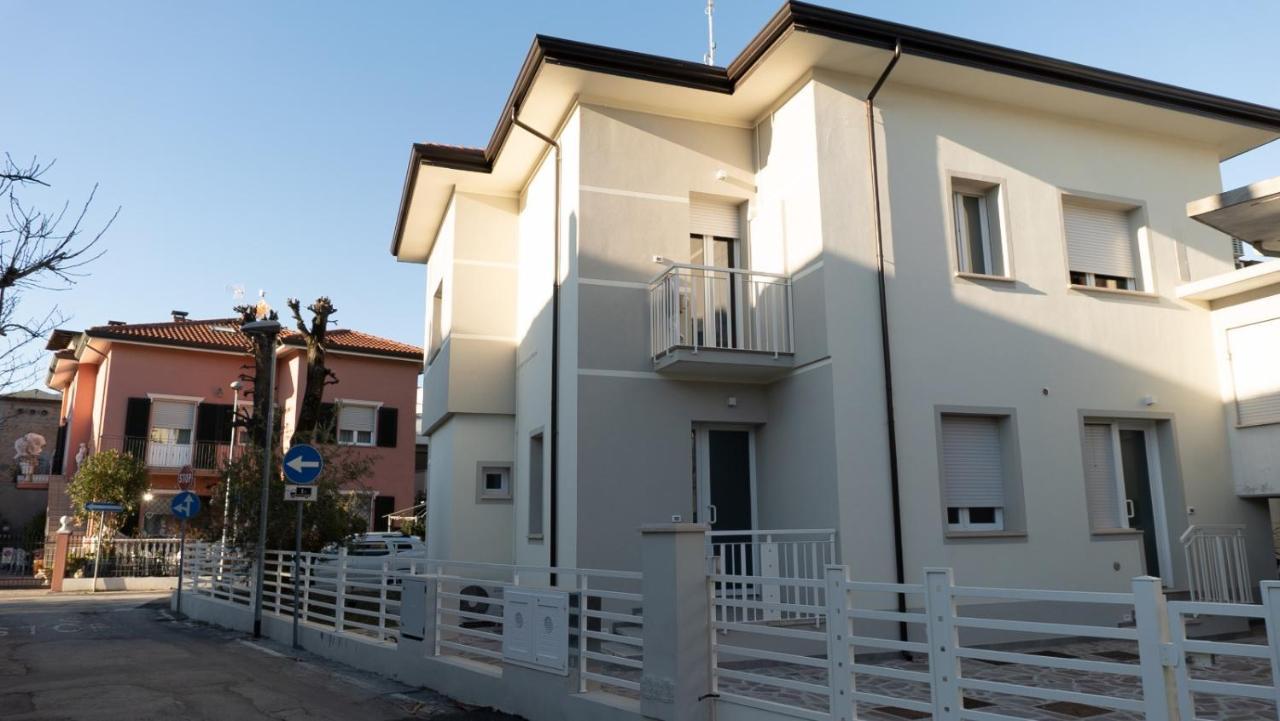 Villino Cavour Apartamento Rimini Exterior foto